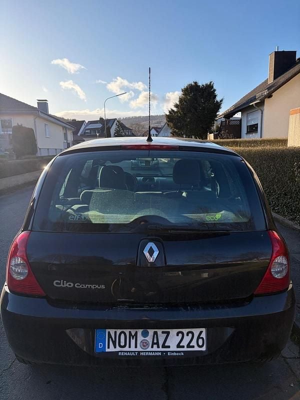 Gebraucht Renault Clio II Campus 58 PS (42 kW) 2009 Schwarz Kleinwagen