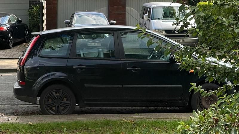 Schwarz Gebraucht 2005 Ford C-MAX Van / Kleinbus | 350 € (Guter Preis) - Bild 1/1