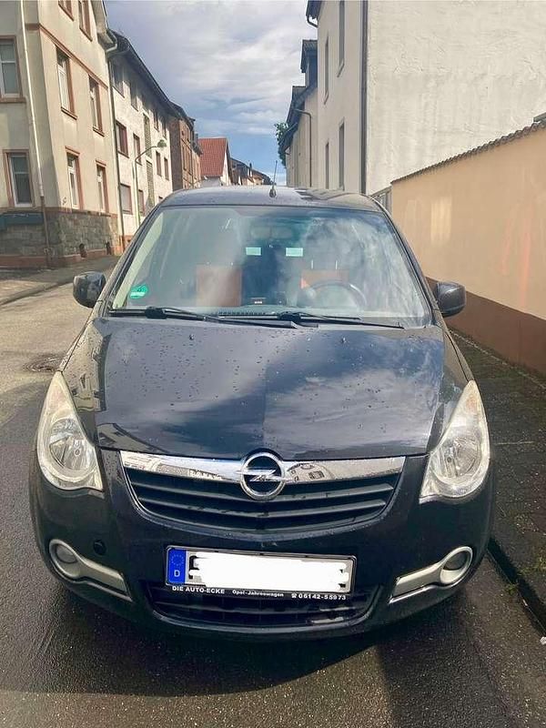 Schwarz Gebraucht 2010 Opel Agila Kleinwagen | 2.500 € - Bild 1/4