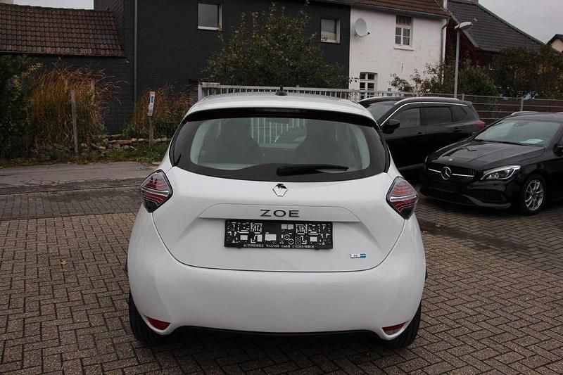 Gebraucht Renault Zoe Life 80 kW (109 PS) 2022 Weiß Kleinwagen