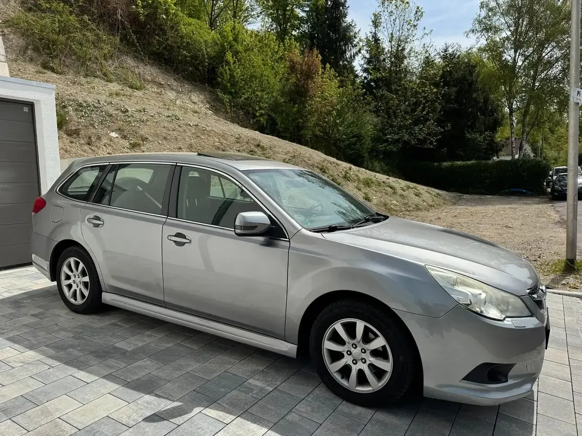 Occasion Subaru Outback 150 ch (110 kW) 2012 Argent Break
