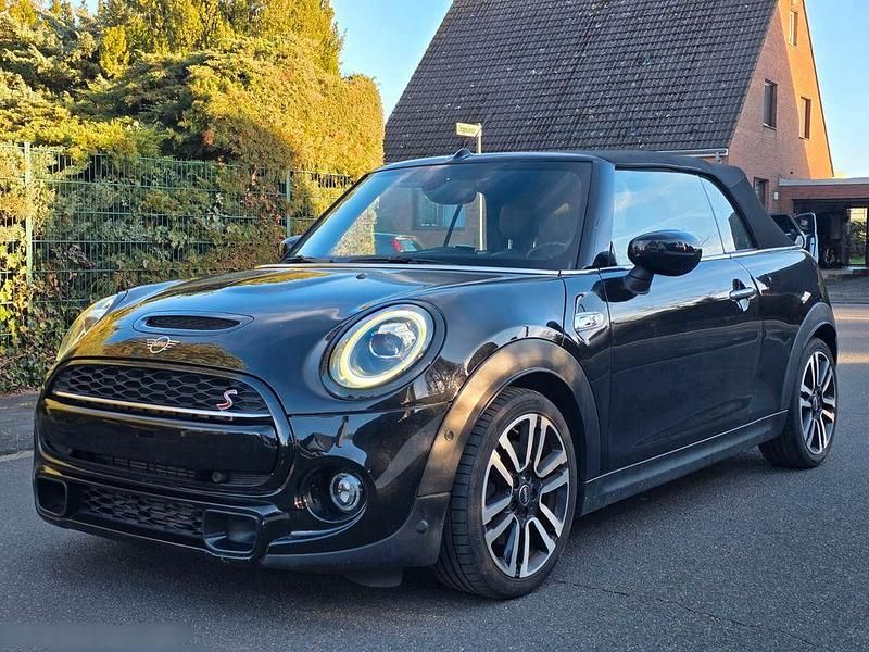 Gebraucht Mini Cooper S Cabriolet 178 PS (130 kW) 2021 Schwarz Cabrio