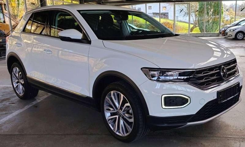 Gebraucht VW T-Roc Style 150 PS (110 kW) 2021 Pure white uni SUV