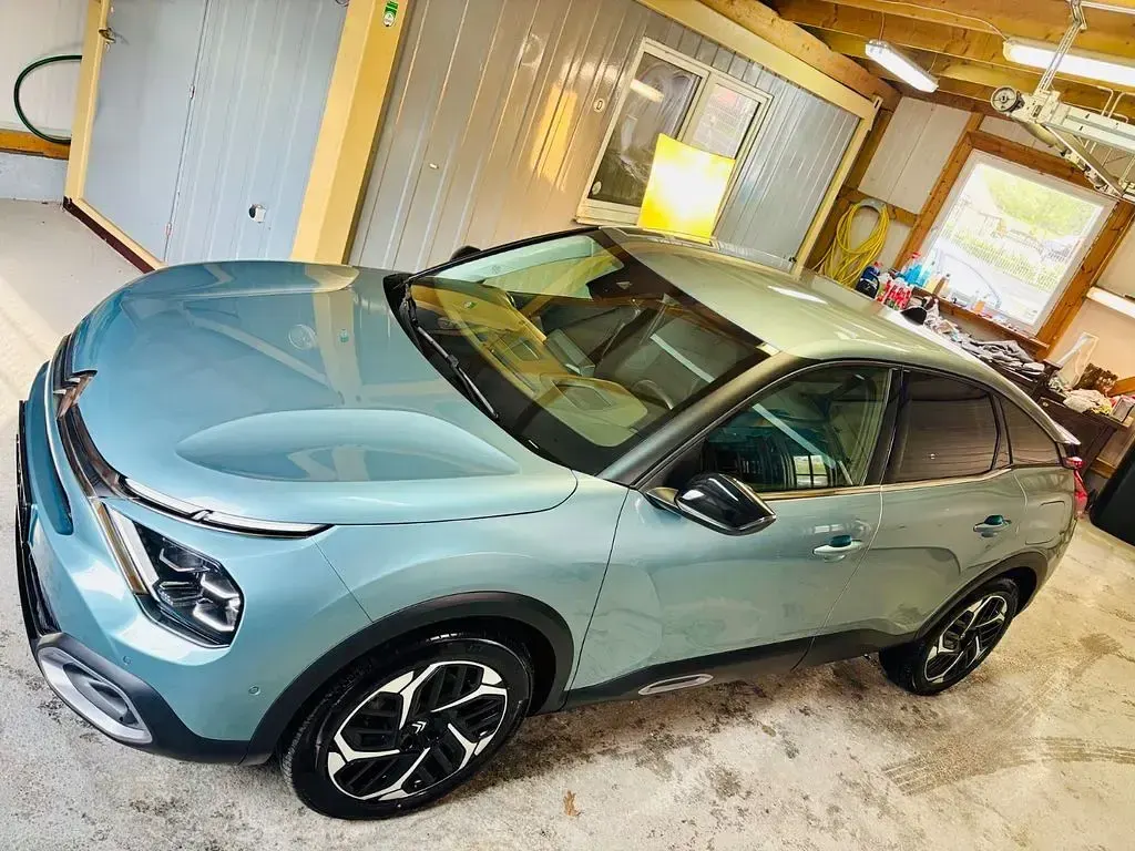 Gebraucht Citroën C4 Shine 131 PS (96 kW) 2023 SUV