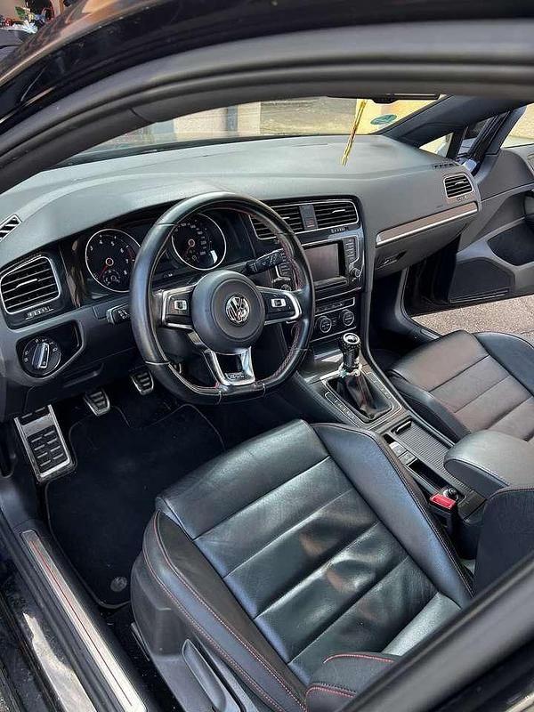 Gebraucht VW Golf VII GTI 220 PS (161 kW) 2013 Schwarz Kleinwagen