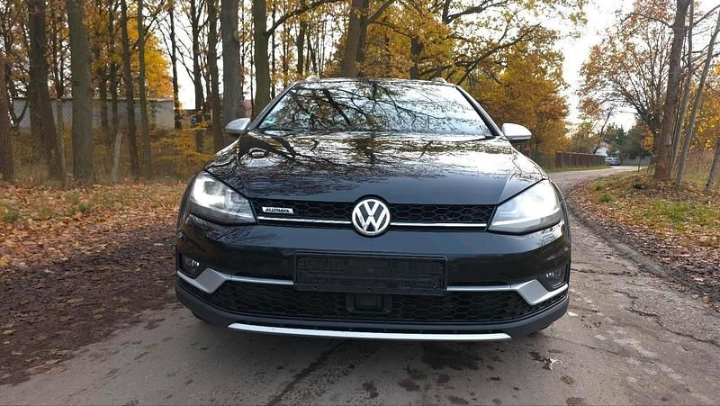 Gebraucht 2016 VW Golf VII Kombi | 10.000 € (Fairer Preis) - Bild 1/4