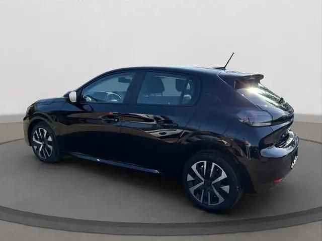 Gebraucht Peugeot 208 Active 74 PS (54 kW) 2024 Schwarz Kleinwagen