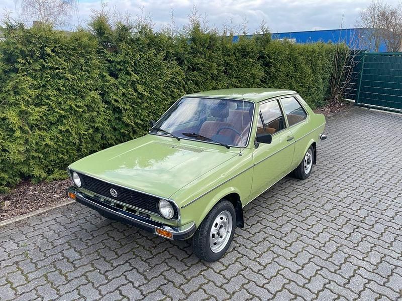 Second-hand VW Derby 50 CP (36 kW) 1977 Verde Berlinǎ