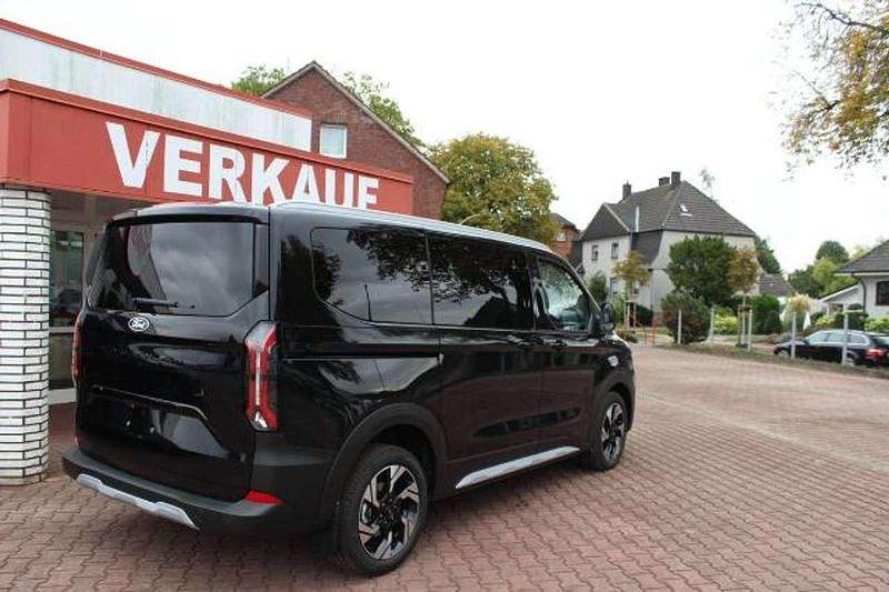 Neu Ford Tourneo Active 150 PS (110 kW) 2025 Schwarz Van / Kleinbus