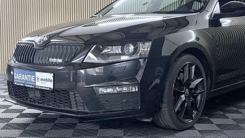 Gebraucht Skoda Octavia RS 184 PS (135 kW) 2016 Cerna magic/black magic Kleinwagen