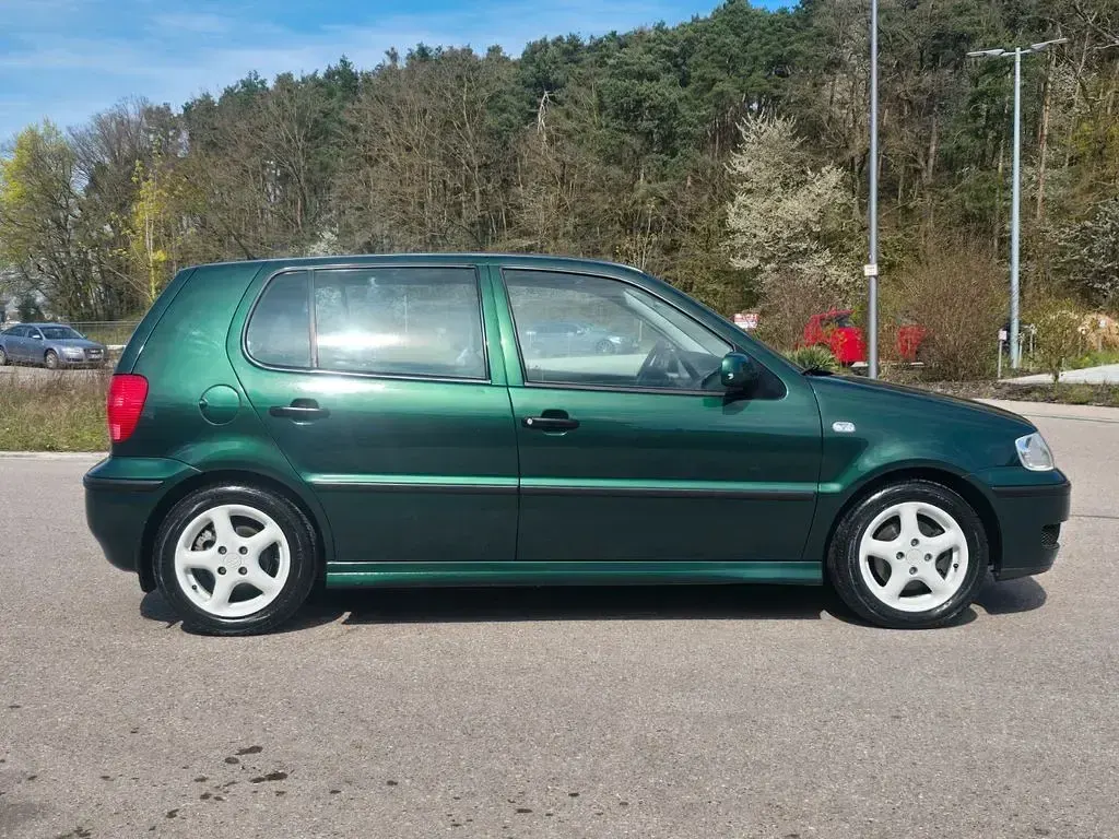 Gebraucht VW Polo Comfortline 75 PS (55 kW) 2001 Grün Limousine