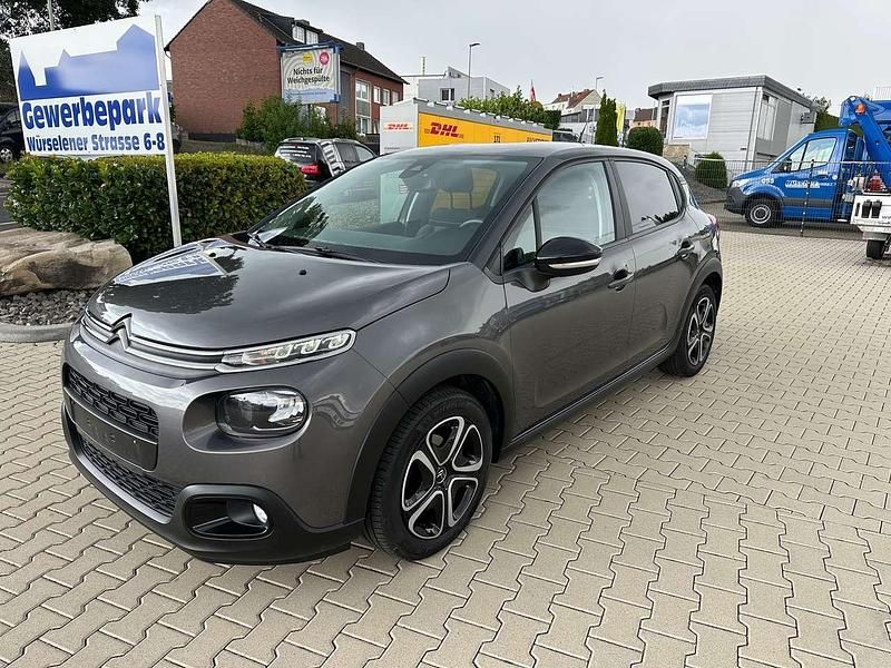 Lackierung platiniumgrau Gebraucht 2019 Citroën C3 Live Kleinwagen | 7.990 € (Guter Preis) - Bild 1/4