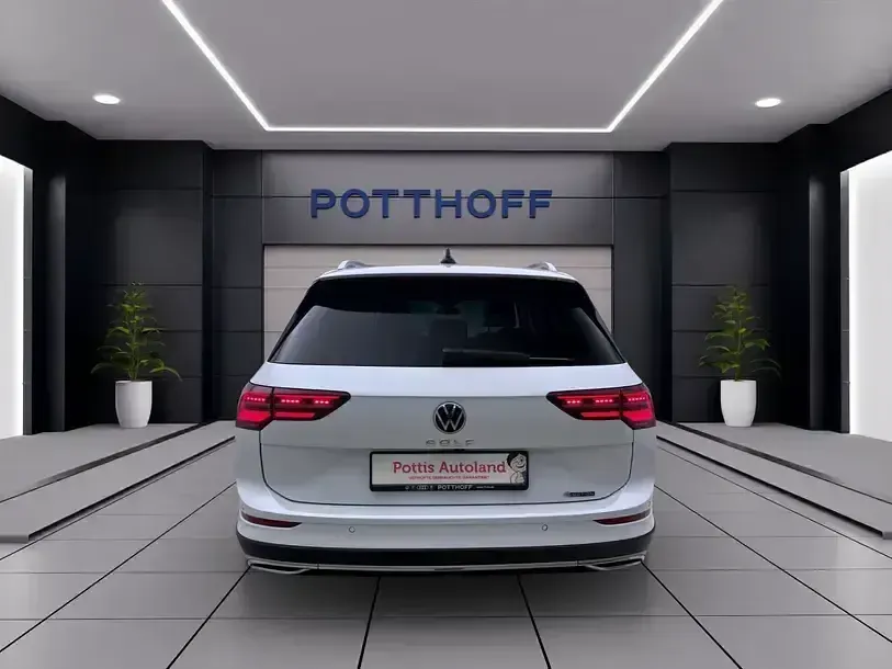 Gebraucht VW Golf Alltrack 200 PS (147 kW) 2022 Weiß Kombi