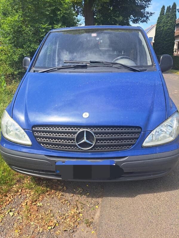 Blau Gebraucht 2007 Mercedes Vito Van / Kleinbus | 5.400 € - Bild 1/4