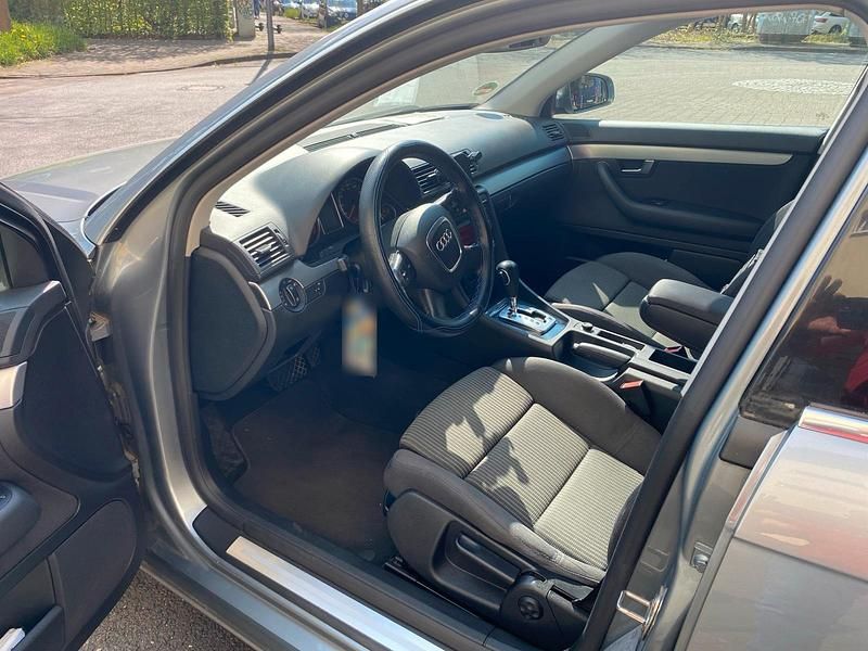 Gebraucht Audi A4 190 PS (139 kW) 2007 Grau Limousine