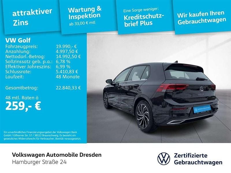 Gebraucht VW Golf VII Style 150 PS (110 kW) 2021 Deep black perleffekt Kleinwagen