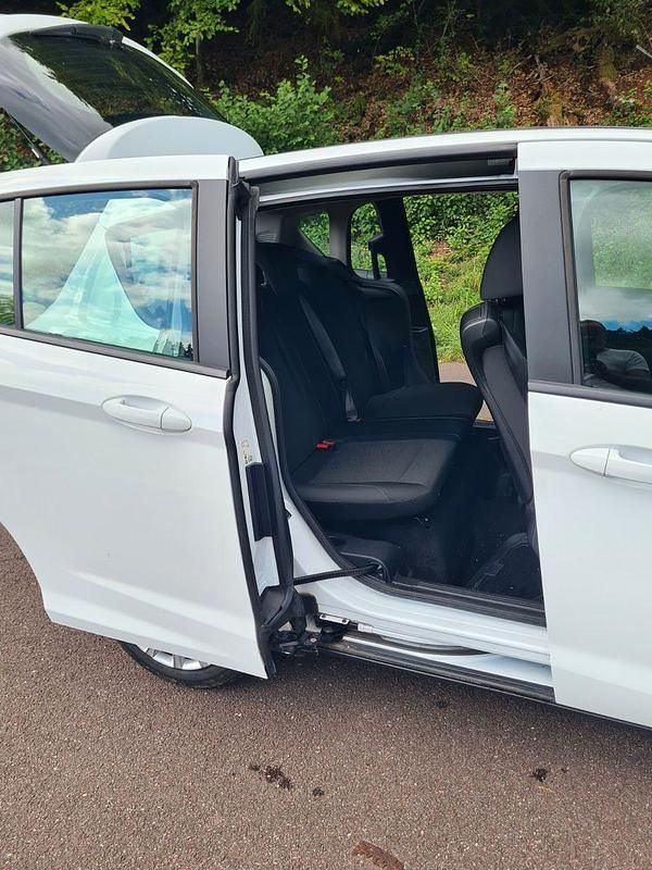 Gebraucht Ford B-MAX S 101 PS (74 kW) 2015 Weiß Van / Kleinbus