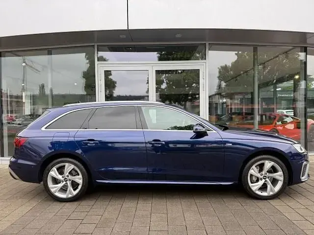 Gebraucht Audi A4 S-Line 204 PS (150 kW) 2021 Blau Kombi