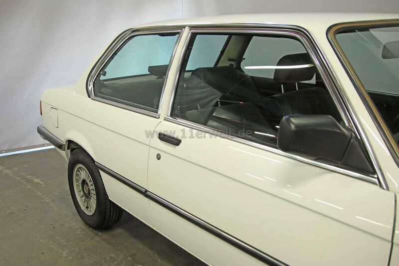 Second-hand BMW 323 143 CP (105 kW) 1981 Bej Coupe