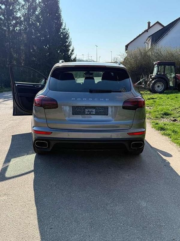 Gebraucht Porsche Cayenne 262 PS (192 kW) 2015 SUV