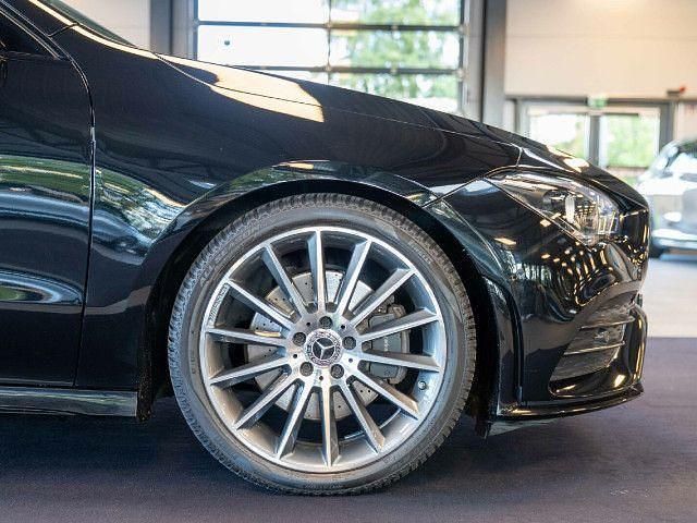 Gebraucht 2020 Mercedes CLA200 Shooting Brake Kombi | 28.900 € (Teuer) - Bild 1/4