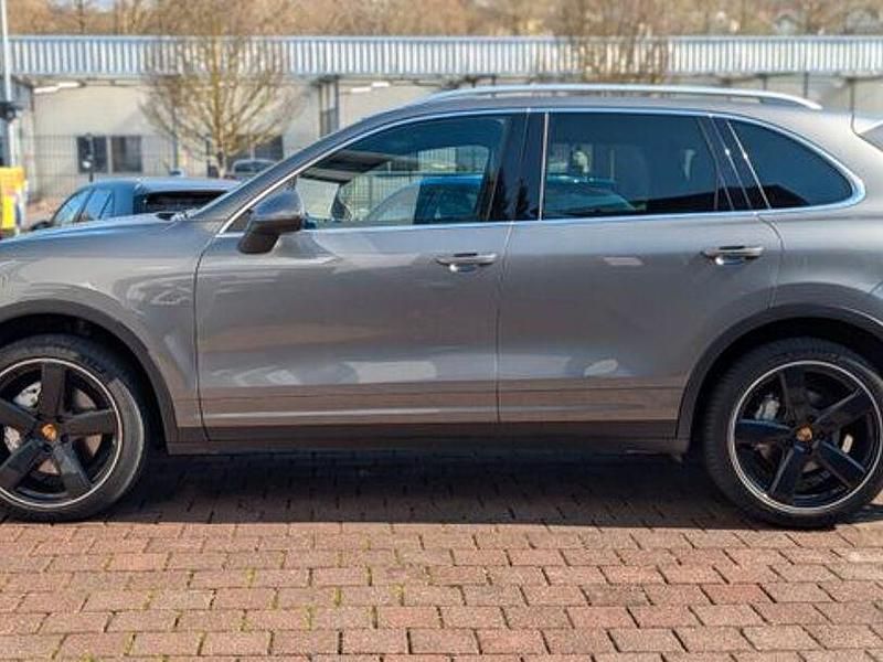 Gebraucht Porsche Cayenne 385 PS (283 kW) 2016 Andere SUV