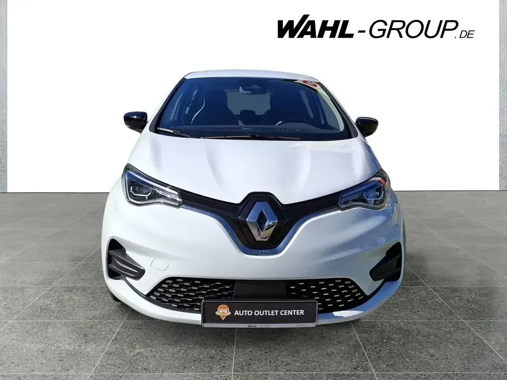 Second-hand Renault Zoe Evolution 50 kW (69 CP) 2022 Alb Hatchback