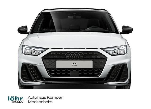 Gletscherweiß metallic Gebraucht 2023 Audi A1 Sportback S-Line Kleinwagen | 25.390 € (Fairer Preis) - Bild 1/3