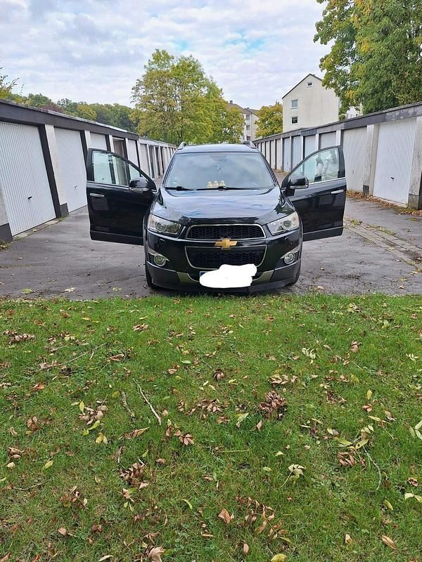 Gebraucht Chevrolet Captiva 184 PS (135 kW) 2012 Schwarz SUV