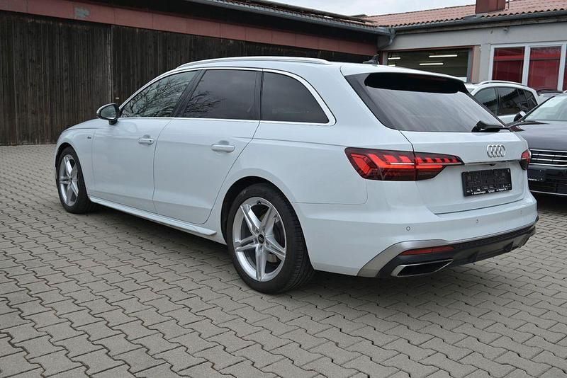 Gebraucht Audi A4 S-Line 204 PS (150 kW) 2022 Weiß Kombi