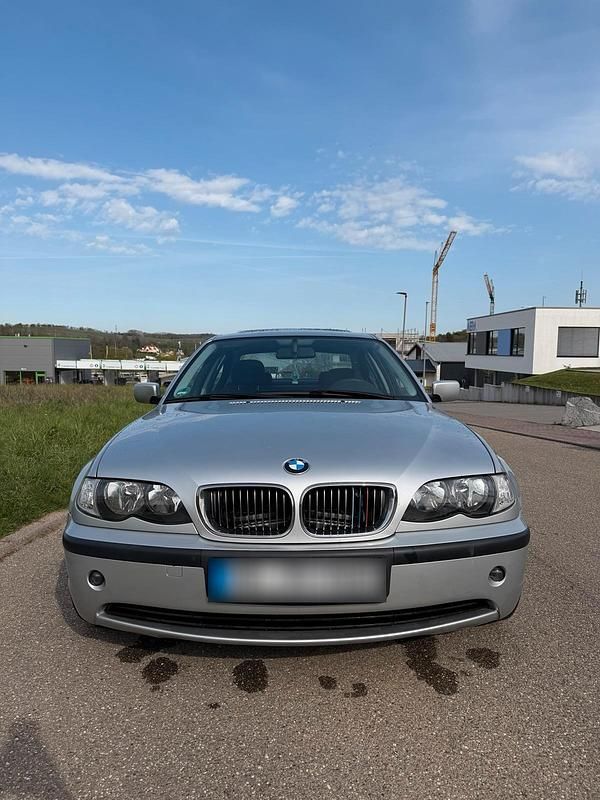 Gebraucht BMW 320 Performance 170 PS (125 kW) 2002 Silber Limousine