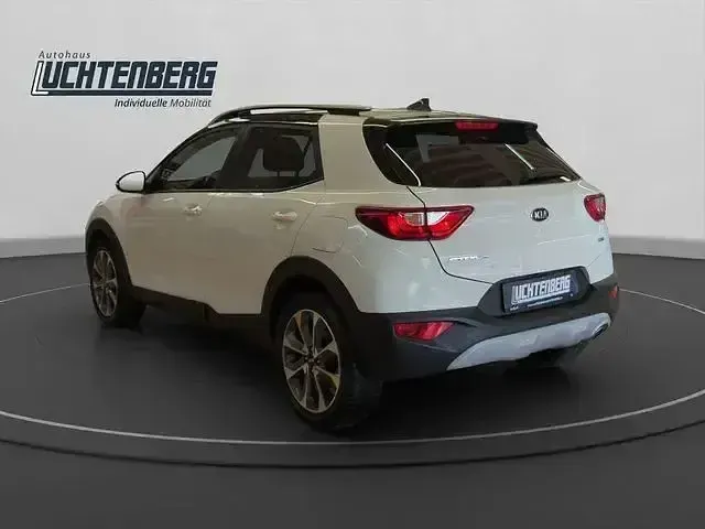 Gebraucht Kia Stonic Vision 120 PS (88 kW) 2020 Schwarz SUV