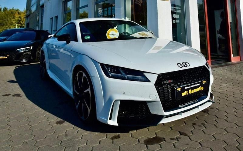 Weiß Gebraucht 2018 Audi TT RS Ambiente Coupé | 45.900 € (Fairer Preis) - Bild 1/4
