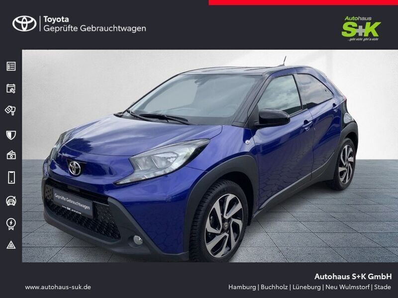 Blau Gebraucht 2022 Toyota Aygo Pulse Kleinwagen | 15.979 € (Fairer Preis) - Bild 1/4