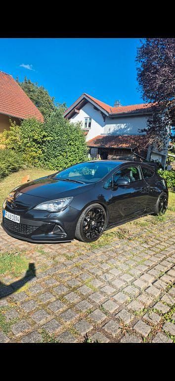 Gebraucht Opel Astra GTC OPC 280 PS (205 kW) 2012 Schwarz Limousine