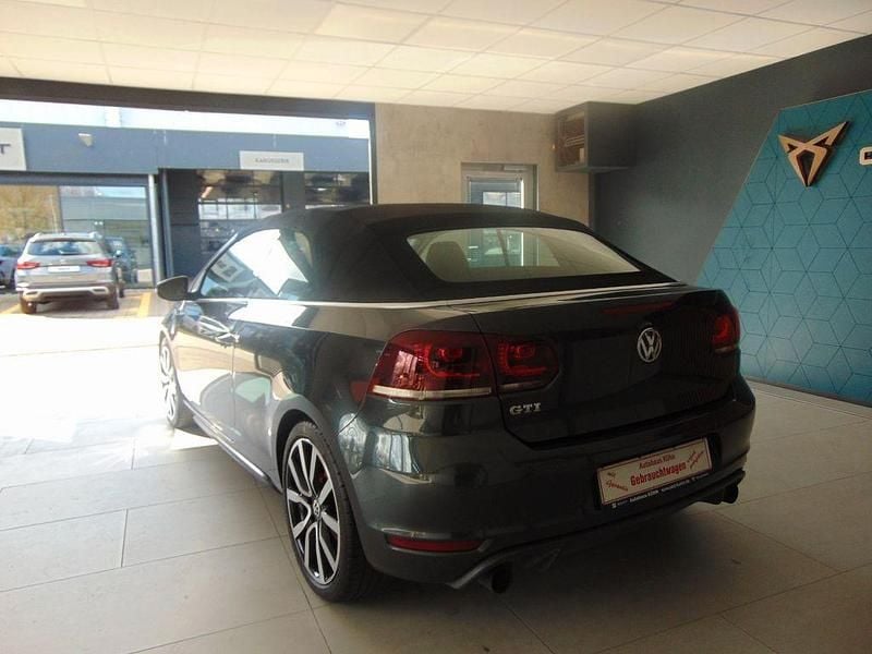 Gebraucht VW Golf Cabriolet GTI 211 PS (155 kW) 2014 Grau Cabrio