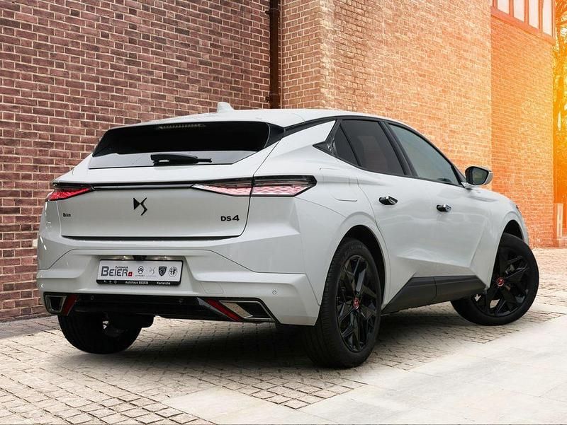 Gebraucht DS Automobiles DS4 131 PS (96 kW) 2024 Weiß Limousine