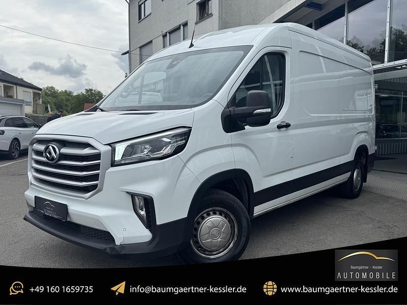 Weiß Gebraucht 2024 Maxus V90 Van | 21.990 € (Teuer) - Bild 1/2