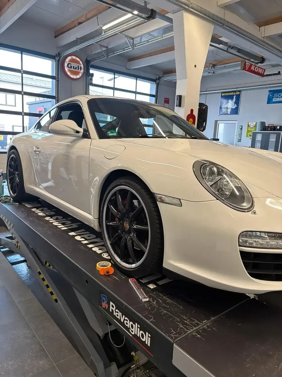 Gebraucht Porsche 911 Carrera S 385 PS (283 kW) 2008 Weiß Coupé