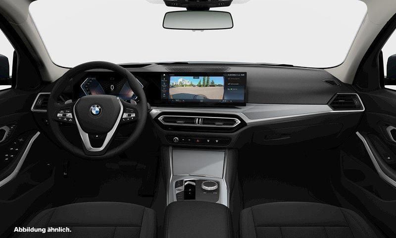 Gebraucht BMW 330 245 PS (180 kW) 2023 Grau Kombi