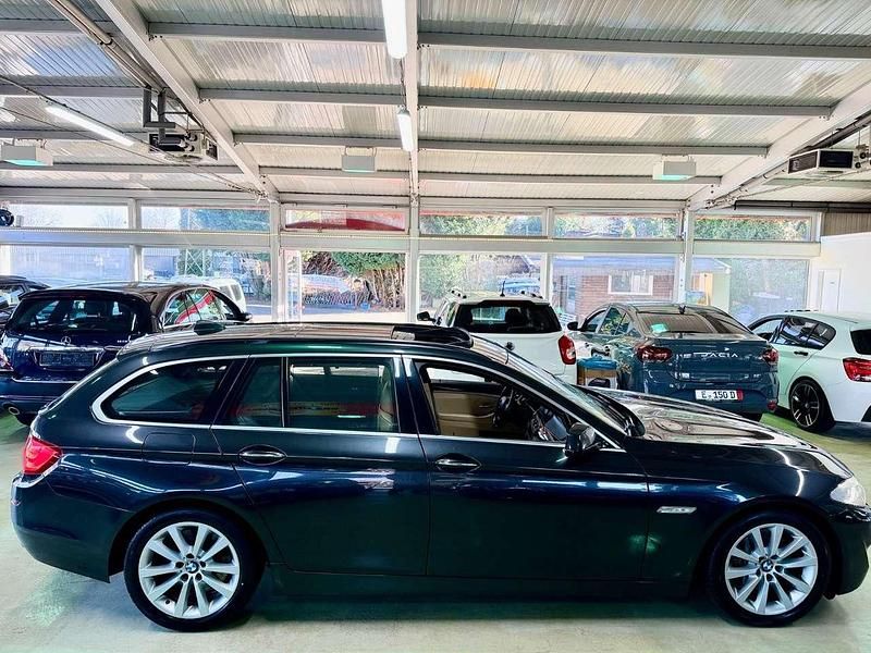 Gebraucht BMW 535 Comfort Edition 313 PS (230 kW) 2013 Grau Kombi