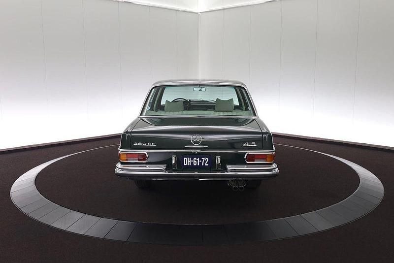 Gebraucht Mercedes 280 190 PS (139 kW) 1971 Grün Limousine