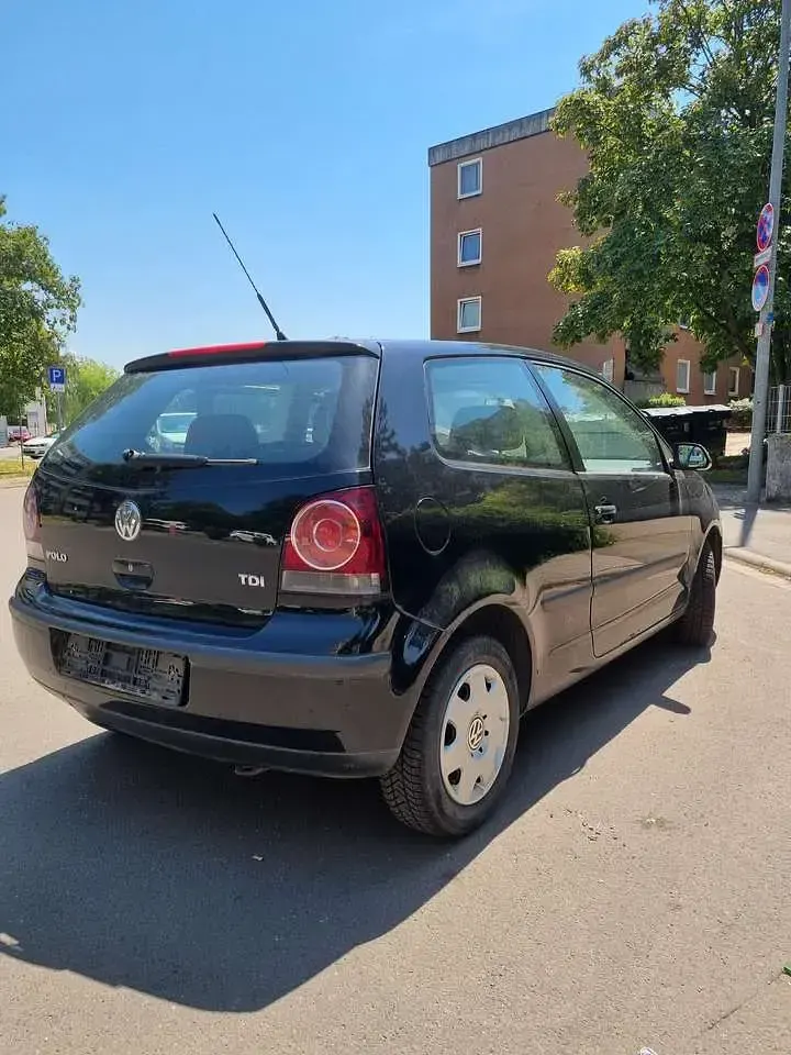 Gebraucht VW Polo Comfortline 80 PS (58 kW) 2009 Schwarz Kleinwagen