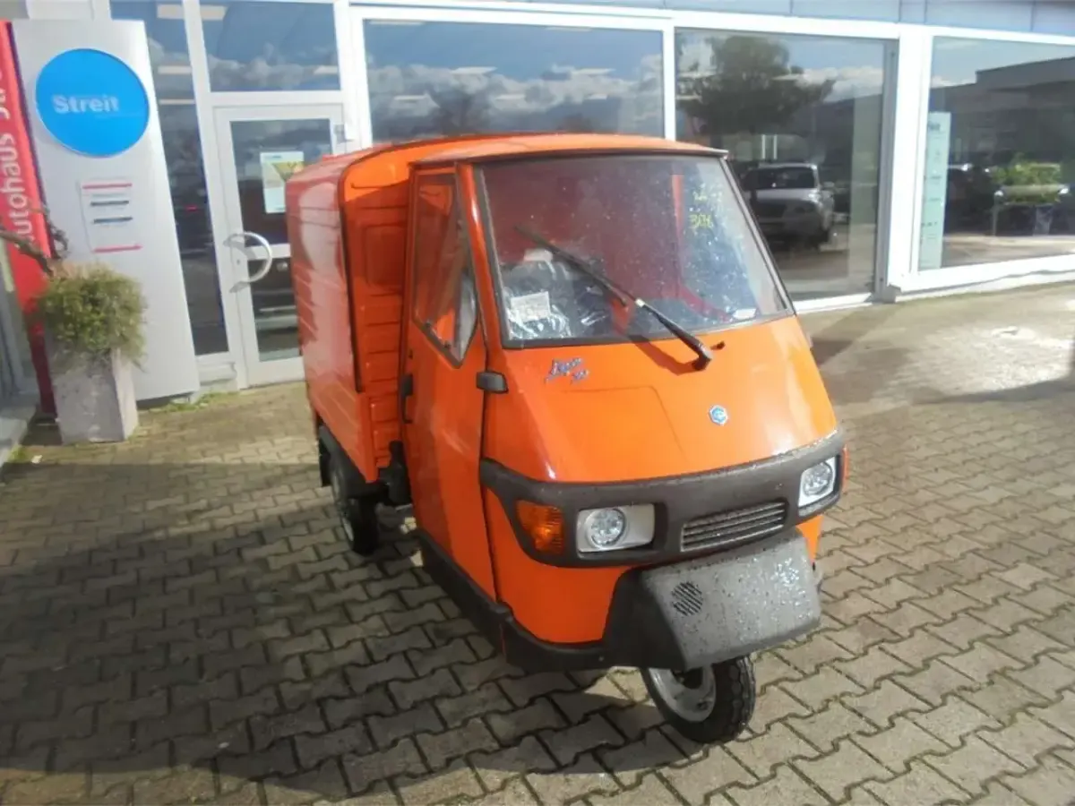 Neu Piaggio APE 2026 Orange Kleinwagen