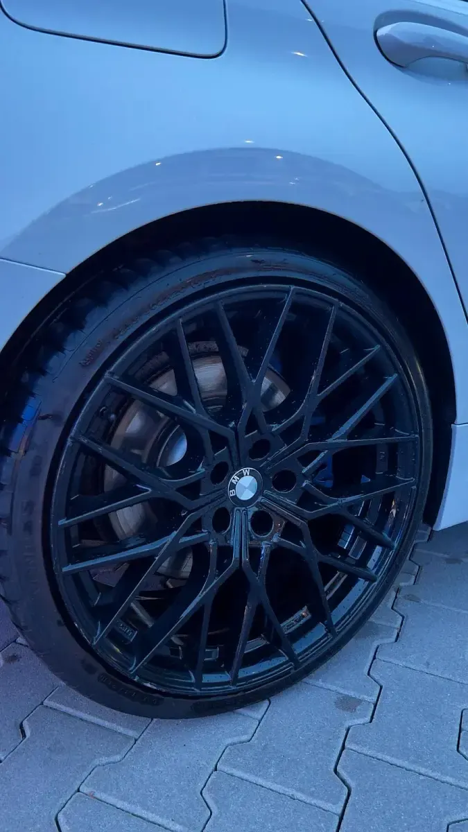Gebraucht BMW 320 190 PS (139 kW) 2019 Weiß Limousine