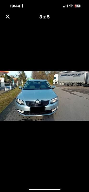 Grau Gebraucht 2014 Skoda Octavia Kleinwagen | 7.000 € (Superpreis) - Bild 1/4