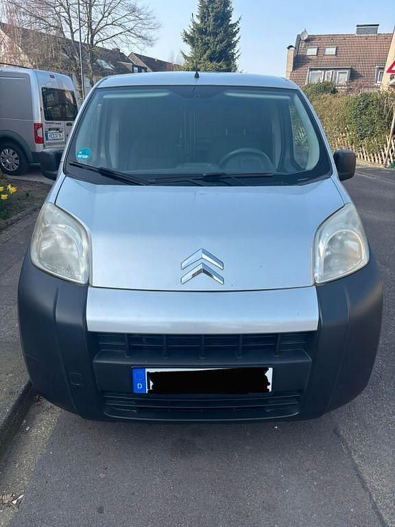 Gebraucht Citroën Nemo 73 PS (53 kW) 2008 Silber Van / Kleinbus