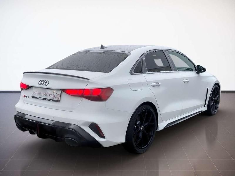 Gebraucht Audi RS3 Ambiente 400 PS (294 kW) 2025 Arkonaweiß Limousine