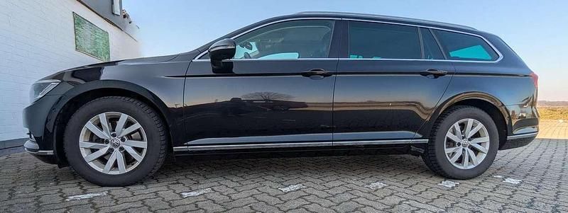 Gebraucht VW Passat Highline 190 PS (139 kW) 2018 Schwarz Kombi