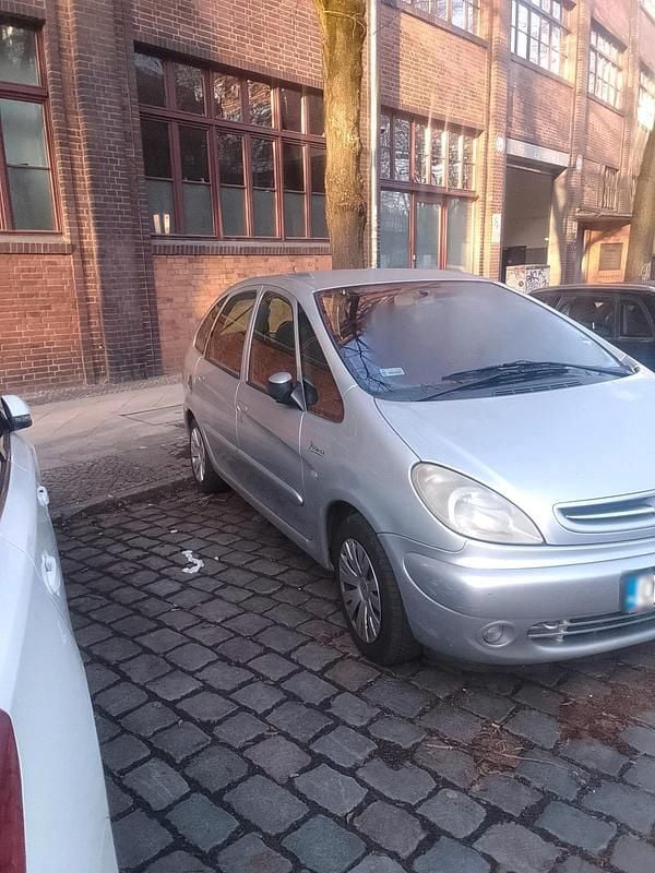 Gebraucht Citroën Xsara 115 PS (84 kW) 2003 Silber Van / Kleinbus